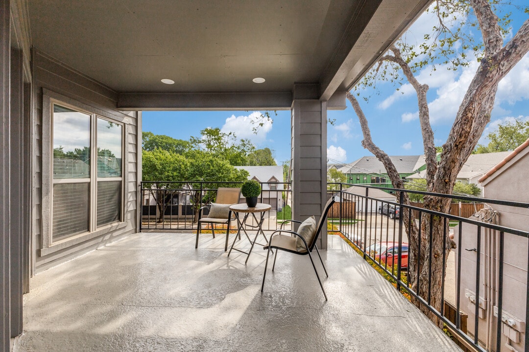 4501 Druid Ln, Unit 219 in Dallas, TX - Building Photo