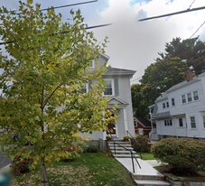 15 Chester Rd in Belmont, MA - Building Photo