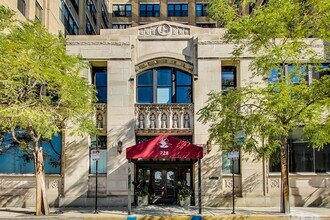 728 W Jackson Blvd in Chicago, IL - Building Photo - Building Photo