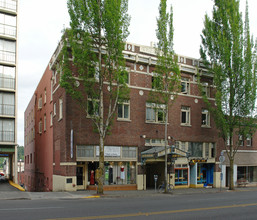 The Elks Apartments in Olympia, WA - Foto de edificio - Building Photo