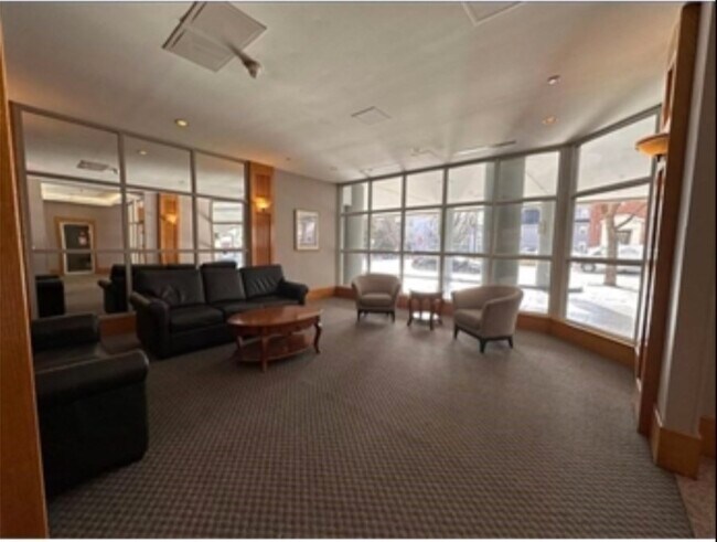 30 Chelsea St in Everett, MA - Building Photo - Building Photo