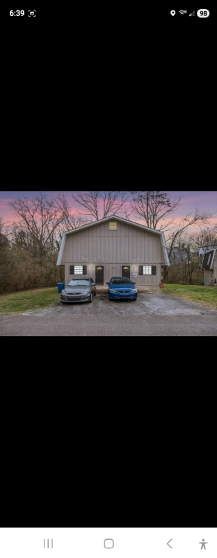 2402 Briggs Ave in Chattanooga, TN - Foto de edificio - Building Photo