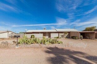 10546 E Boise St in Apache Junction, AZ - Building Photo