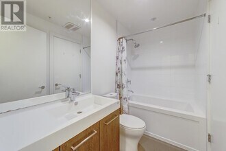 9060-9060 University Crescent in Burnaby, BC - Building Photo - Building Photo