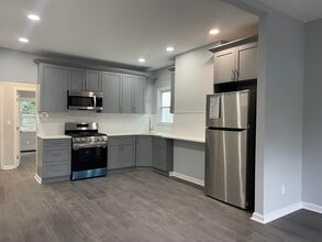 54 Mt Prospect Ave in Belleville, NJ - Foto de edificio - Building Photo