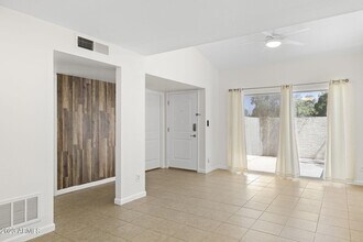 6013 N 79th St in Scottsdale, AZ - Building Photo - Building Photo