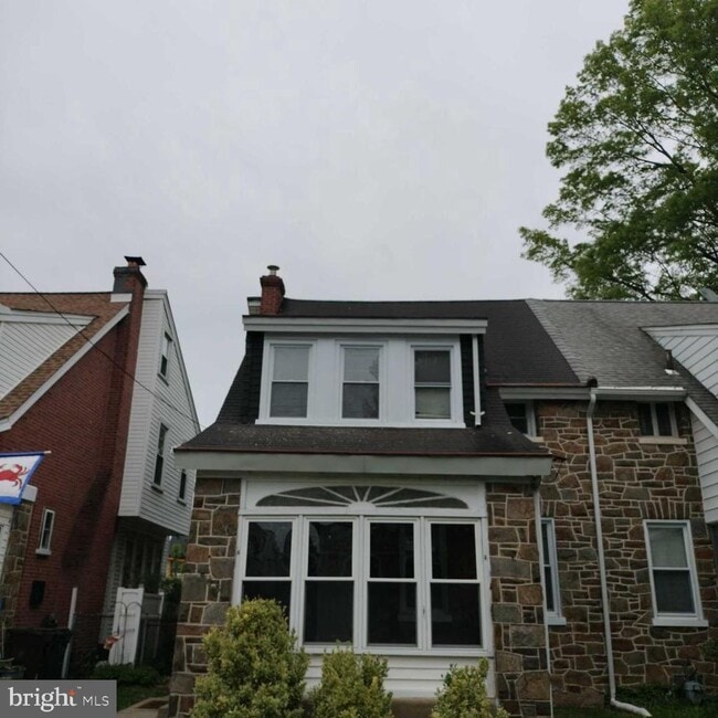 property at 803 W 24th St