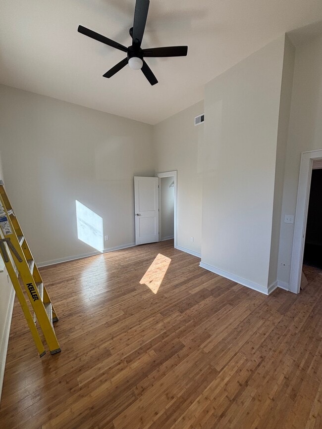 4124 Kirby Ave in Cincinnati, OH - Building Photo - Building Photo