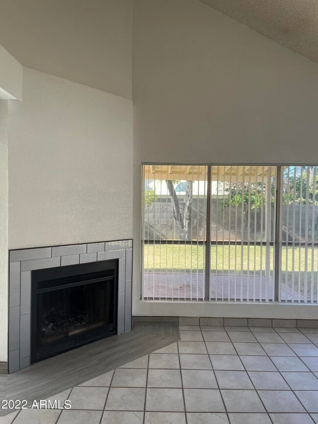 1524 N Apache Dr in Chandler, AZ - Building Photo - Building Photo