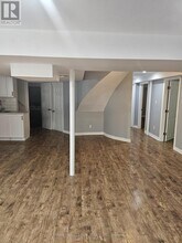 72 Willowbrook Dr in Whitby, ON - Building Photo - Building Photo