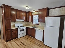 419 Elmwood Cir in Frankfort, NY - Building Photo