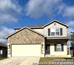 10011 Raspberry Oak in San Antonio, TX - Building Photo