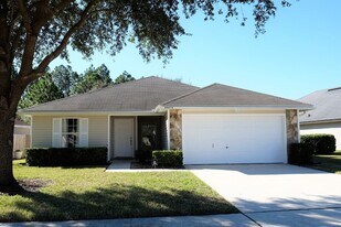 96679 Commodore Point Dr in Yulee, FL - Building Photo