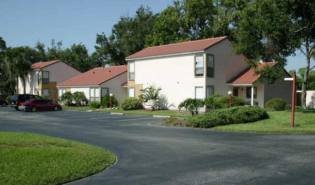 Winter Park Villas in Winter Park, FL - Foto de edificio - Building Photo