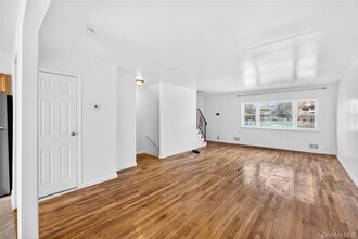 2112 Lacombe Ave in Bronx, NY - Building Photo - Building Photo