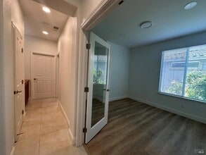 1016 Michelbook Ln in Rio Vista, CA - Building Photo - Building Photo