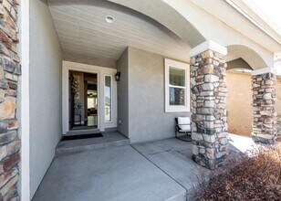 9213 Sunstone Dr in Colorado Springs, CO - Foto de edificio - Building Photo