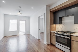 Century Tuer in Jersey City, NJ - Building Photo - Interior Photo