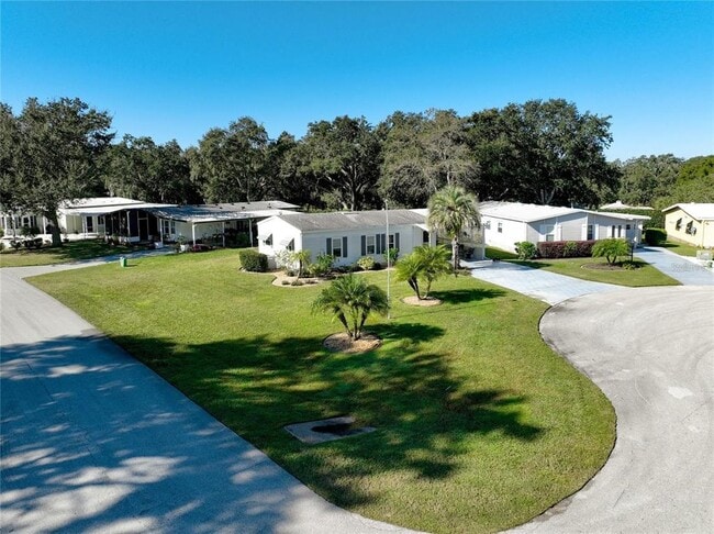 25125 Bellevue in Leesburg, FL - Building Photo - Building Photo