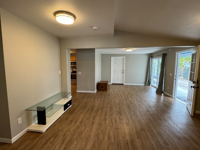 property at 515 Kawainui St