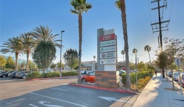 1770 Ximeno Ave, Unit #318 Coast Plaza in Long Beach, CA - Building Photo - Building Photo