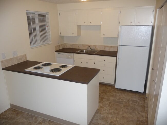 636 SE 47th Ave, Unit 636 in Portland, OR - Foto de edificio - Building Photo