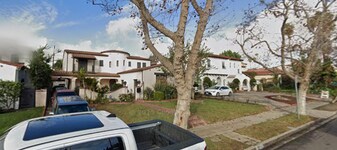 327 Highland Ave, Unit 1 in Somerville, MA - Building Photo