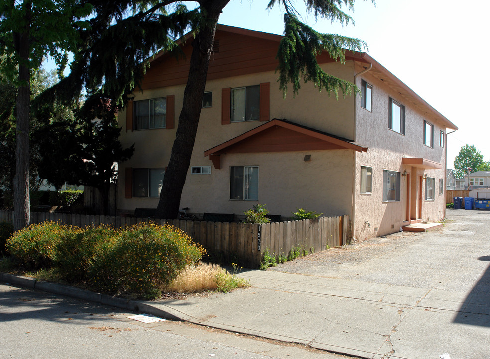 1570 Quebec Ct in Sunnyvale, CA - Building Photo