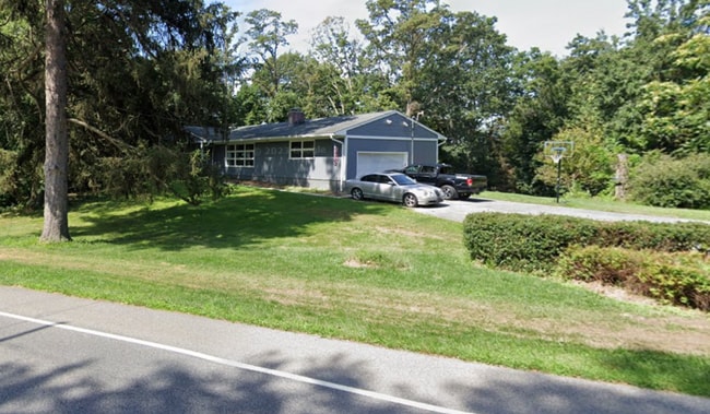 property at 23 New Hackensack Rd