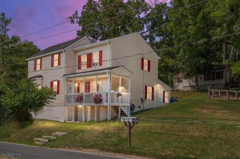 77 Swartswood Rd in Newton, NJ - Building Photo
