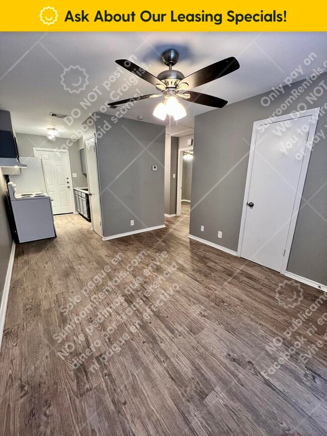 844 E Sunshine Dr in San Antonio, TX - Building Photo - Building Photo