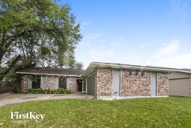 property at 2010 Eastfield Cir