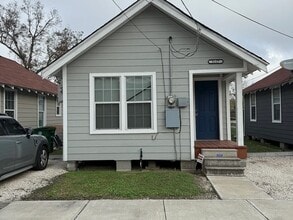 3217 Stonewall St in Houston, TX - Foto de edificio - Building Photo