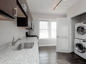 3700 N Bosworth Ave in Chicago, IL - Building Photo - Building Photo