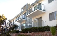 Tally Ho Torrance Apartments in Torrance, CA - Foto de edificio - Building Photo