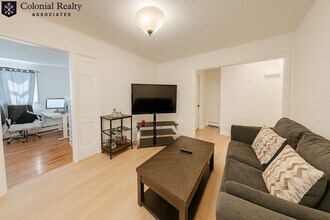 262 Nevada St in Newton, MA - Building Photo - Building Photo
