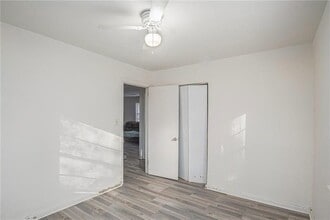 5253 Brookdale Dr in Forest Park, GA - Building Photo - Building Photo