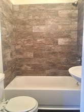 14 Prancer Ave in Greenville, SC - Building Photo - Building Photo