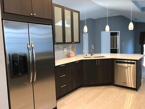 16405 Sapphire St in Weston, FL - Building Photo - Building Photo