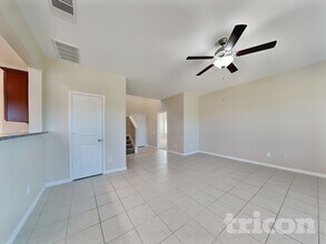 401 Palomino Stand Dr in La Marque, TX - Foto de edificio - Building Photo