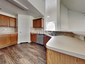 8200 Dynasty Dr in Fort Worth, TX - Building Photo - Building Photo