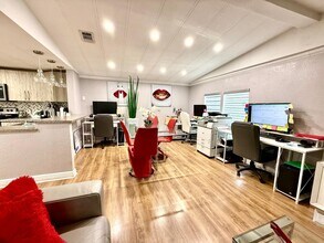 5371 NW 200th Terrace in Opa Locka, FL - Building Photo - Building Photo