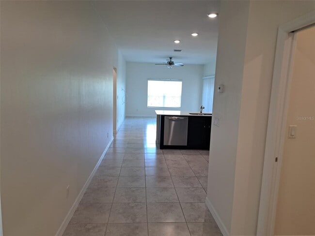 138 Jade St in Rotonda West, FL - Building Photo - Building Photo