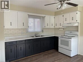 61 Tunis St in St Catharines, ON - Building Photo - Building Photo