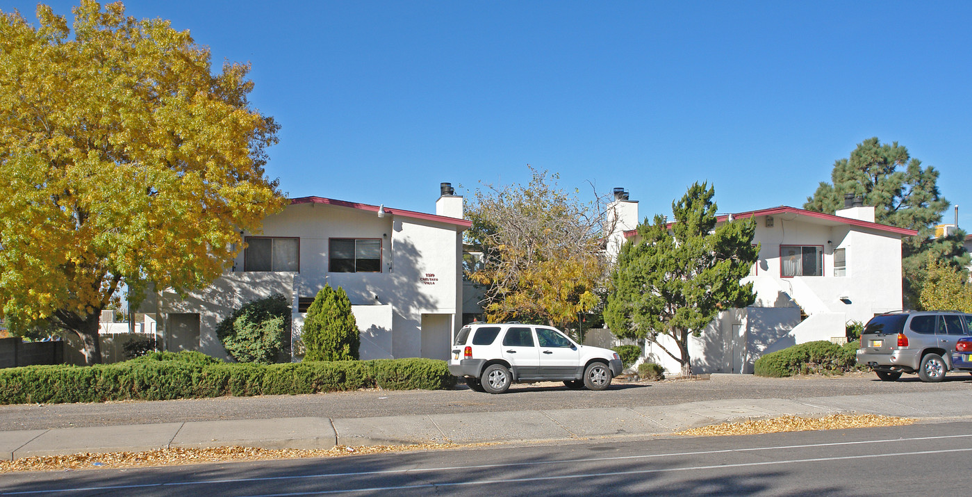 1109-1113 Chelwood Park in Albuquerque, NM - Building Photo