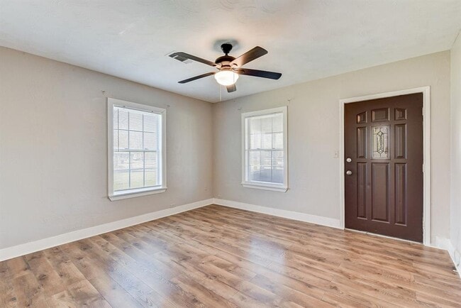 809 4th St N in Texas City, TX - Building Photo - Building Photo