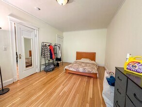 854 Massachusetts Ave in Cambridge, MA - Building Photo - Building Photo