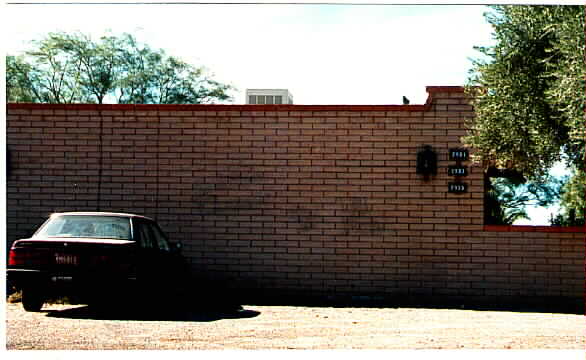 2931-2935 N Winstel Blvd in Tucson, AZ - Building Photo