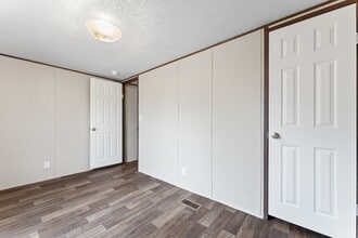 184 S King Charles Ct in Rocky Mount, NC - Building Photo - Building Photo