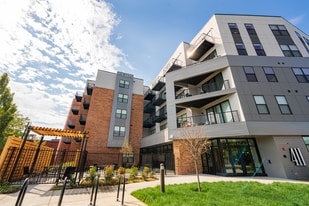 The Ellis in Bloomington, IN - Building Photo